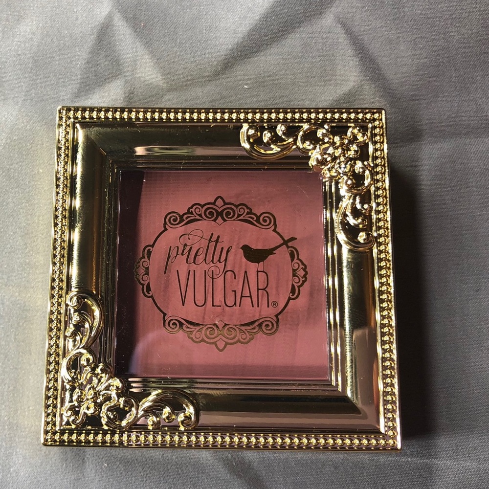 BRAND NEW PRETTY VULGAR BLUSH